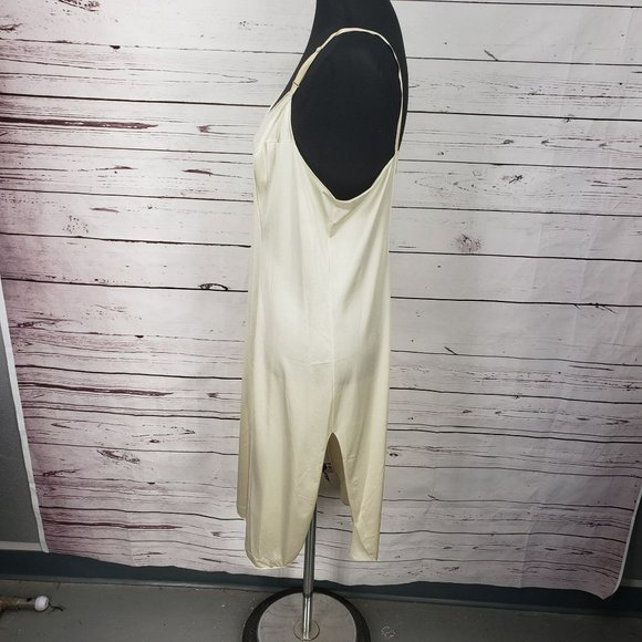 VANITY FAIR Women's Vintage Intimates Cream Off White Nylon Double Side Slit Sli - Picture 7 of 9